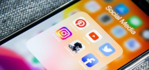 Mastering the Social Media Game: Unlocking Success for Modern Organizations through Online Engagement