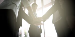 Building a Positive Company Culture: The Link to Customer Loyalty and Business Success