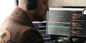 Balancing Efficiency and Flexibility: A Comprehensive Overview of Automated Regression Testing