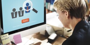 How Do HR Systems Adapt to Remote Work Trends?