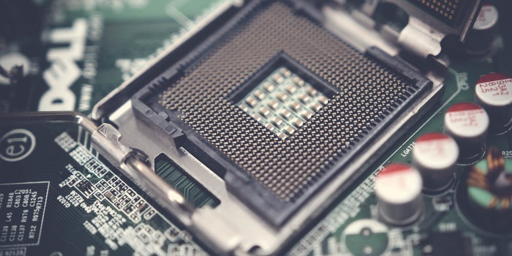 How Does Snapdragon X Plus Shape Mobile AI Future?