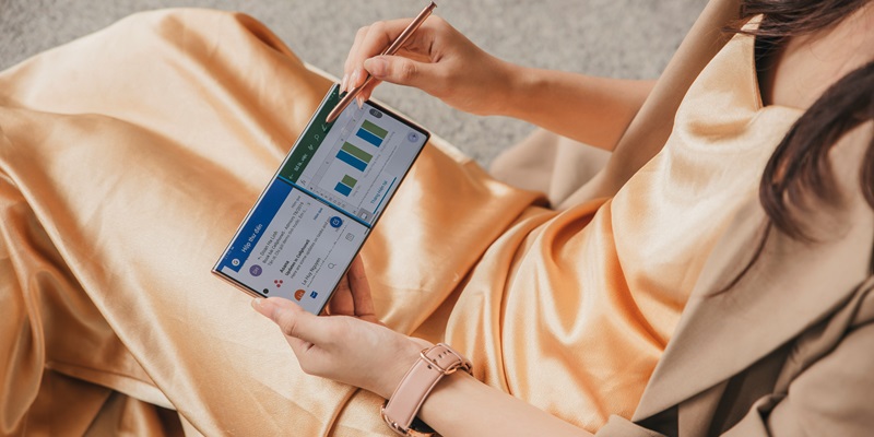 How Does the S Pen Enhance Gesture Navigation on Samsung?