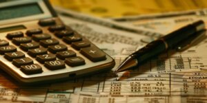 Connecticut Warns Against Wage Law Breaches by EWA Programs