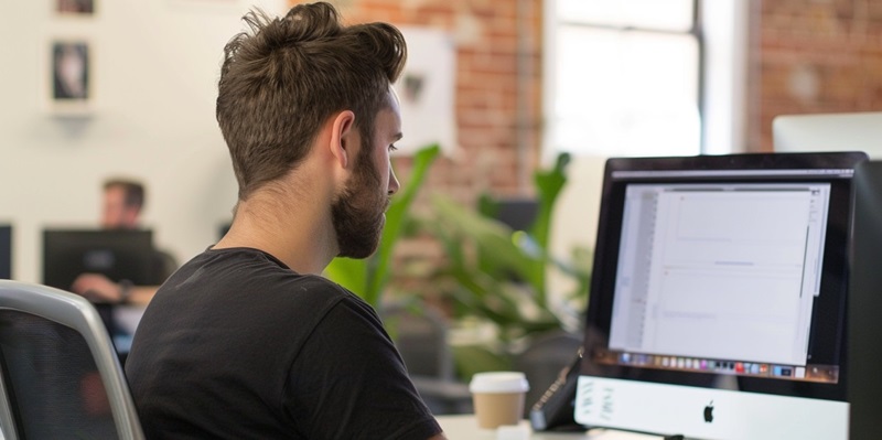 Oracle Unveils AI Code Assist to Streamline Java, SQL Devs