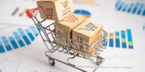 Navigating the Future of Online Selling with Social Commerce